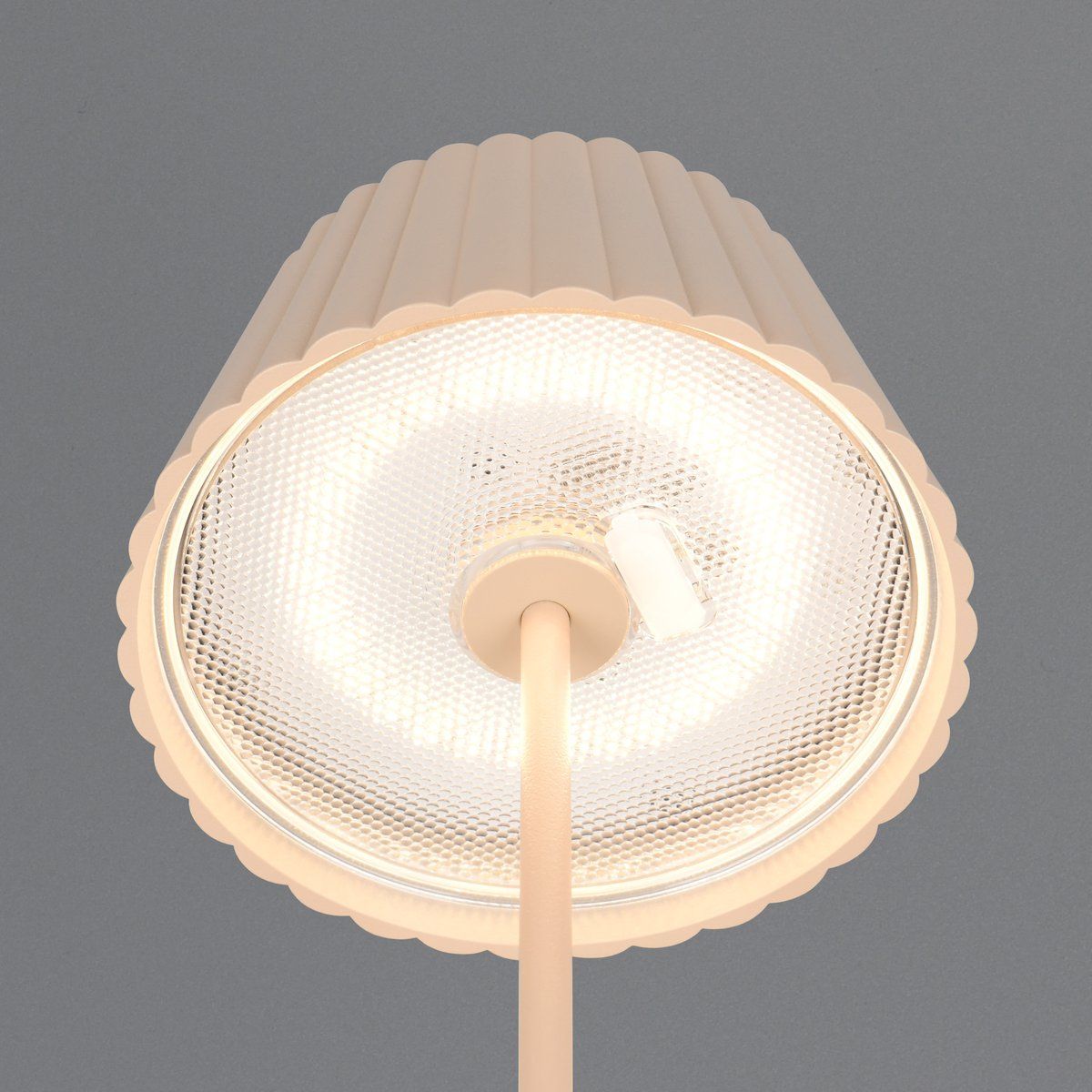 Lampade: LED Aussen Stehleuchte, 123 cm Höhe – Nuovo (secondo la descrizione) da Kreuzlingen venduto da Smart-Light 3