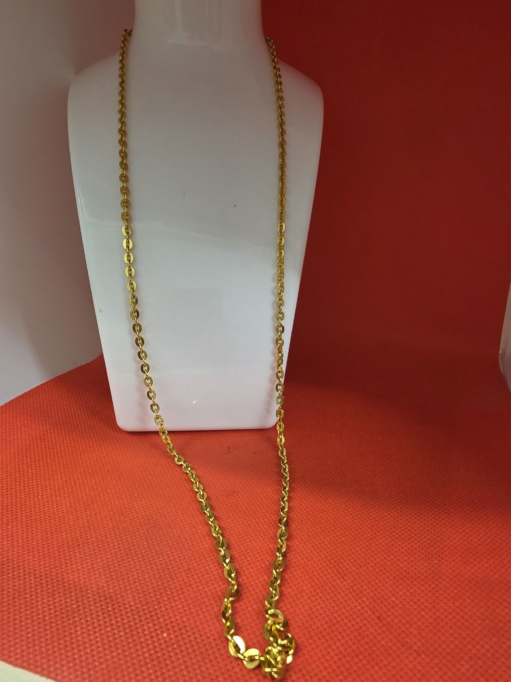 Ketten: kette feingliedrig 70cm guter Zustand – Gebraucht aus Herisau von Antiques.AR