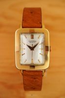 Universal Genève Vintage Uhr, 18K-Gold, Handaufz, Rechteckig