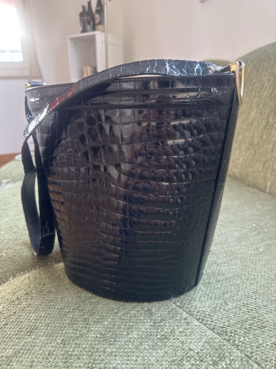 Taschen: Authentic crocodile leather vintage bag – Gebraucht aus Zürich von bar_w76w