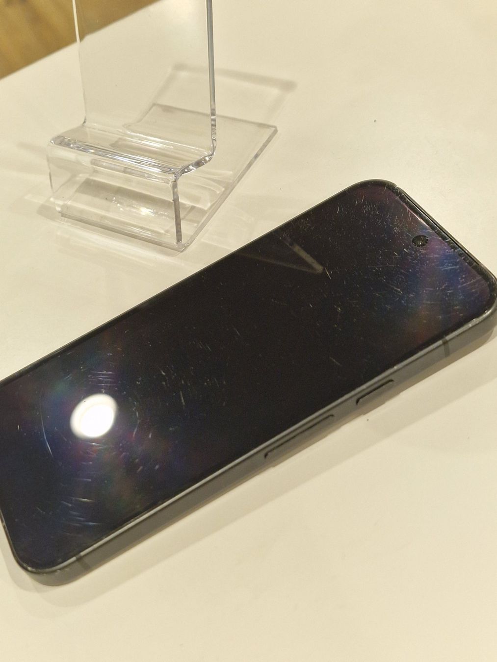 Google Telefoni cellulari / Smartphones: Google Pixel 9 256GB Obsidian ab CHF 100 – Usato da Wetzikon ZH venduto da uelivernetzt 4