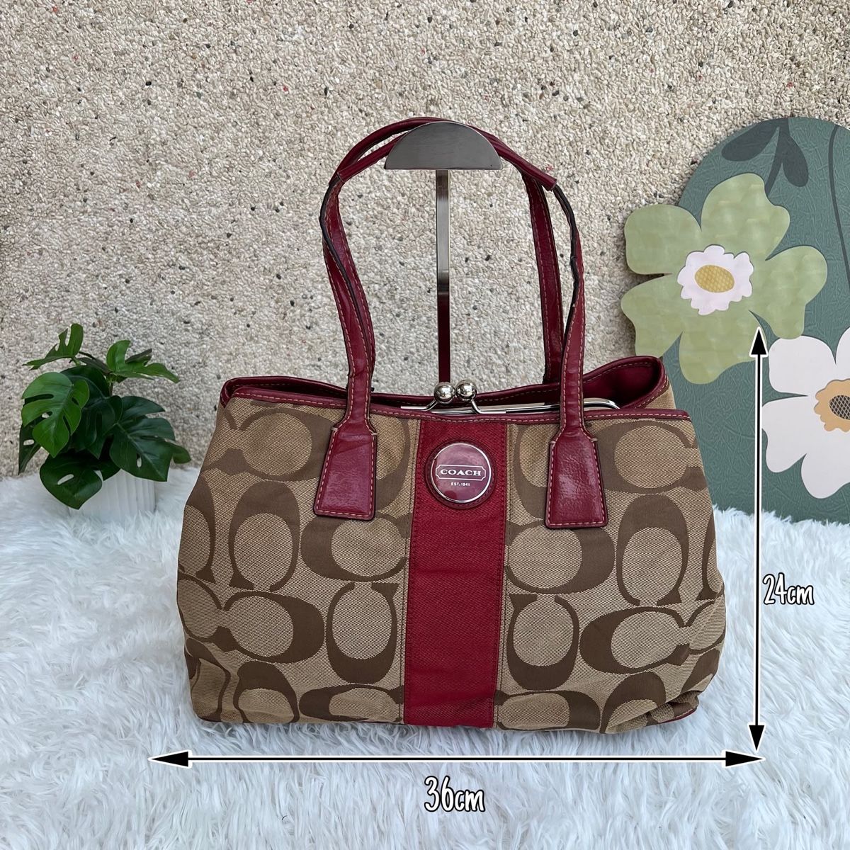 Coach Borse da donna: COACH Handtasche Monogramm Canvas Leder Rot 36x24cm – Usato da Eggenwil venduto da CNSRVINTAGE 6
