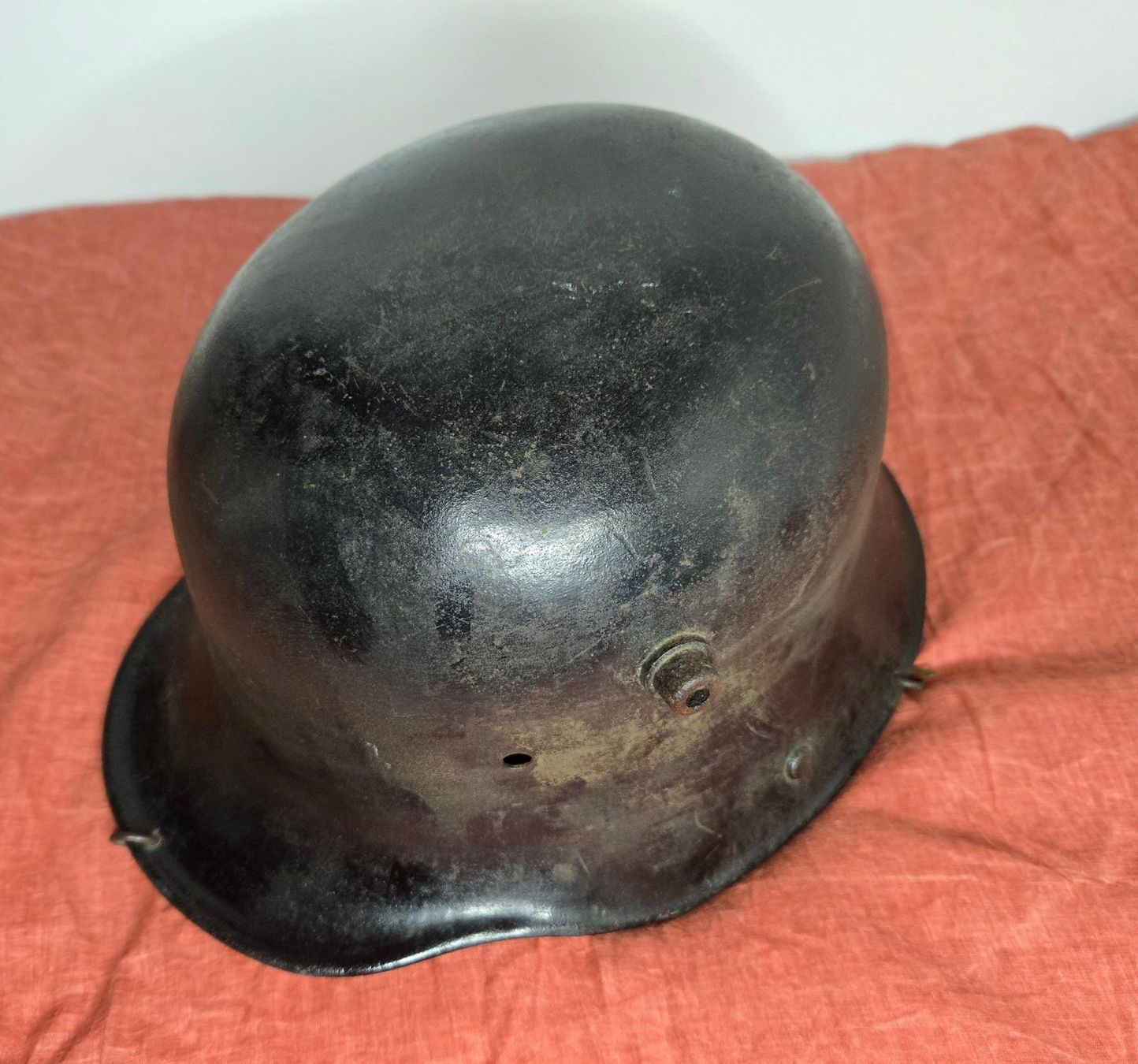 Antike Kleidung: Alter Stahlhelm, guter Zustand. – Gebraucht aus Rheinsulz von Dred 1