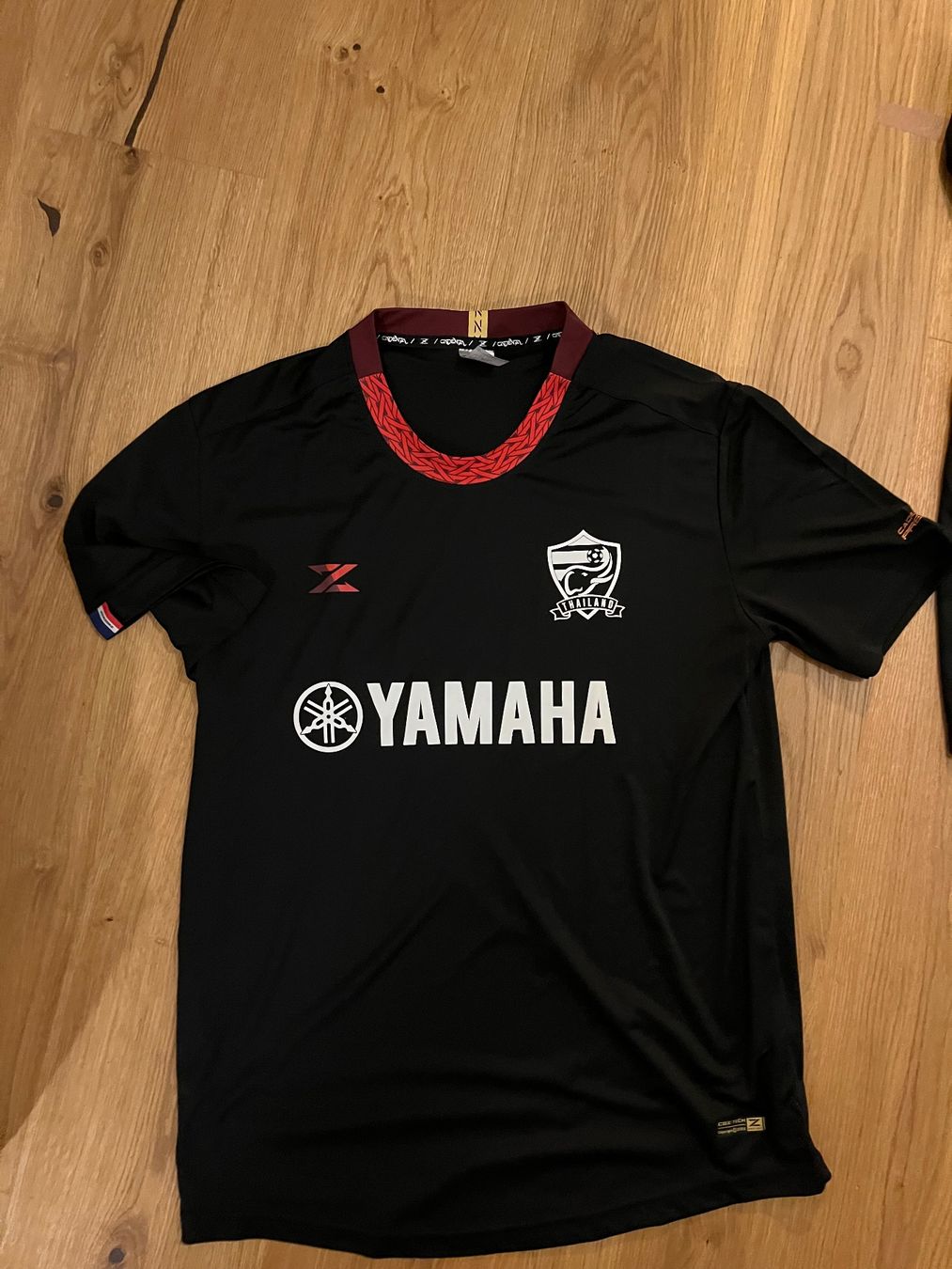 Leibchen & Hosen: Thailand Yamaha Trikot – Neu (gemäss Beschreibung) aus Bern von dav_5gfh