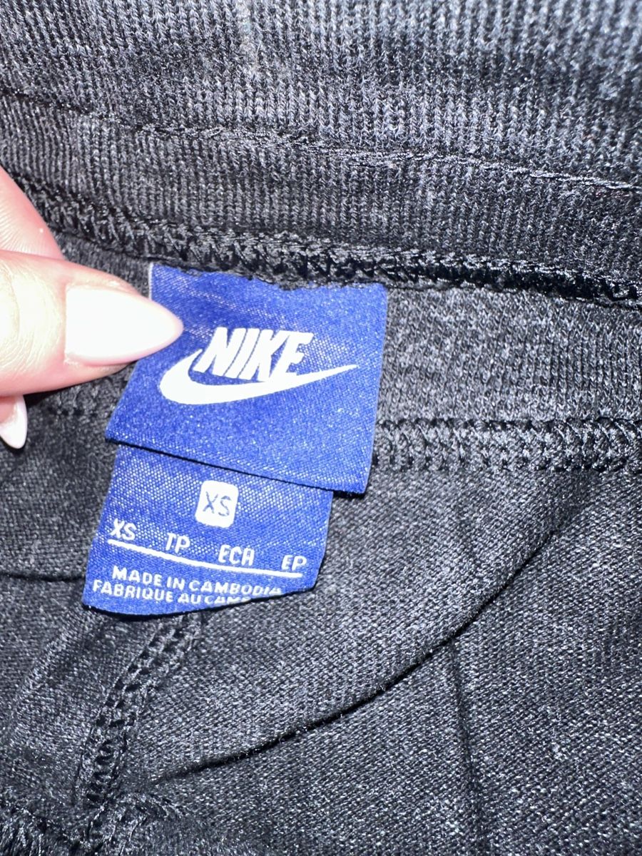 Nike Pantaloni: Nike Jogginghose Gr. XS – Usato da Schaanwald venduto da ael248 1