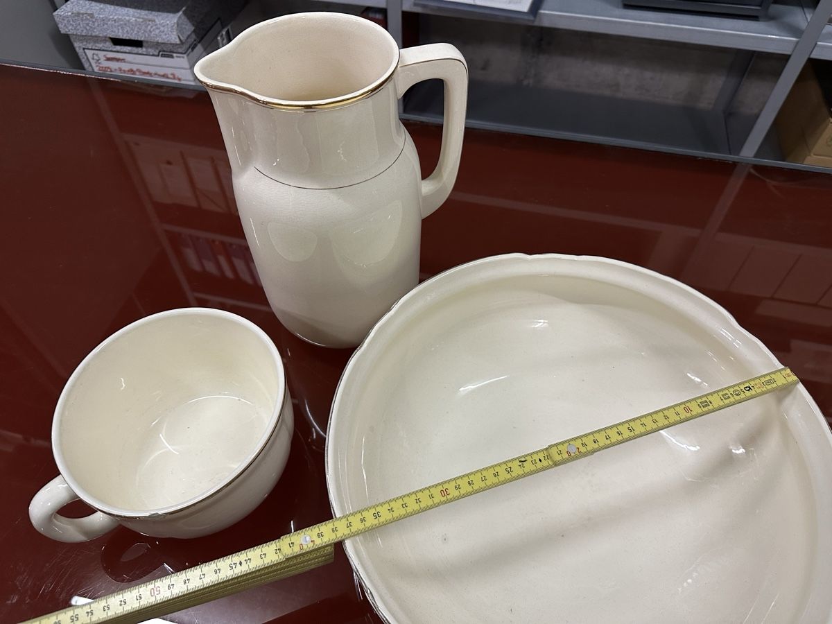 Villeroy & Boch Set di piatti: Waschset mit Kanne Villeroy&Poch – Usato da Chur venduto da Sim7000 4