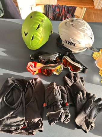 Diverse Winterartikel für Skiferien