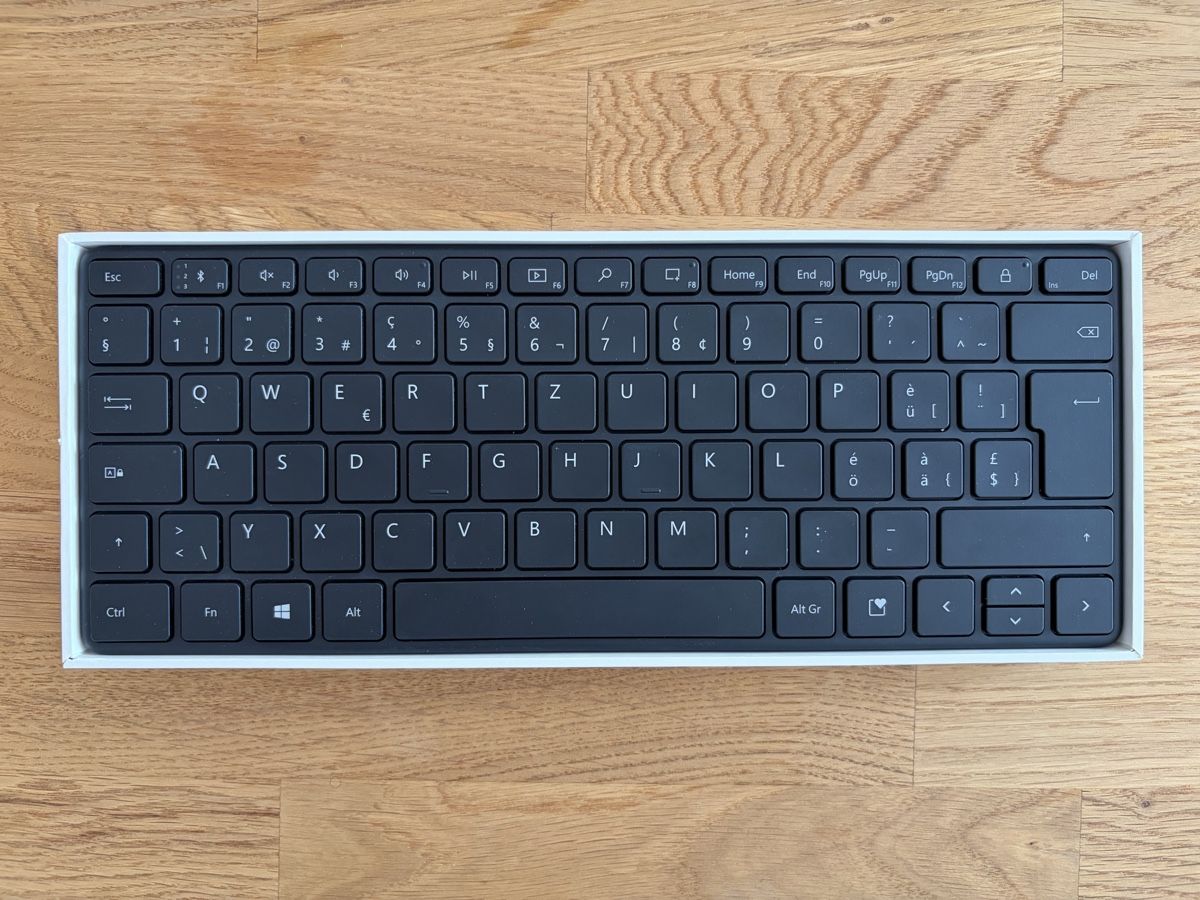 Microsoft Claviers: Microsoft Designer Compact Keyboard – D'occasion à Gossau SG par ale_33 2
