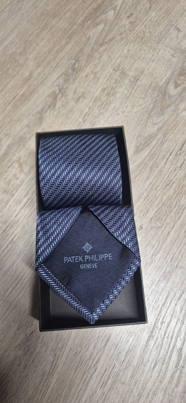 Patek Philippe Uhren: cravate en soie bleue, Patek Philippe – Neu und originalverpackt aus Plan-les-Ouates von geg_5zl5 1