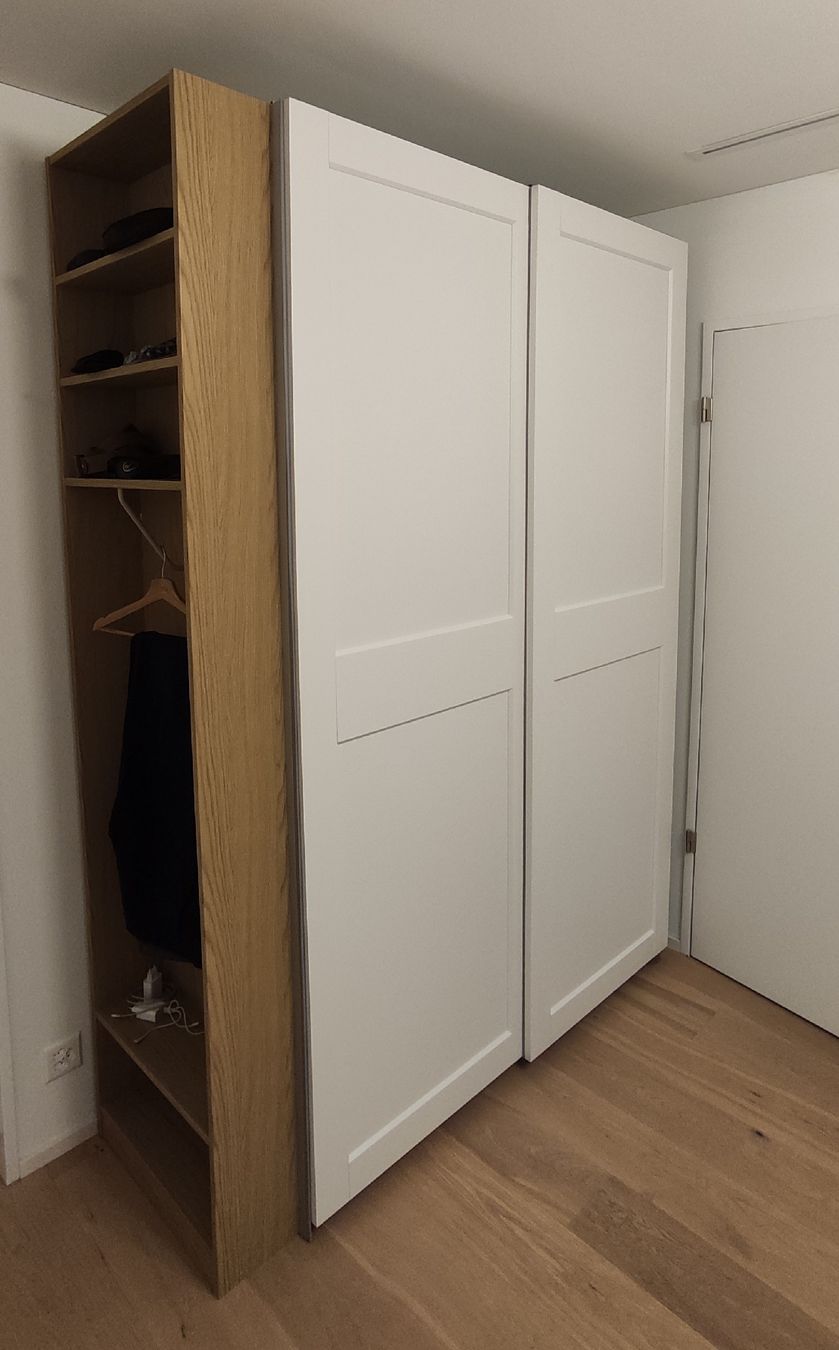 Ikea Schränke: Wardrobe with Sliding Doors & 4 Drawers – Gebraucht aus Horw von jon_g9bq 1