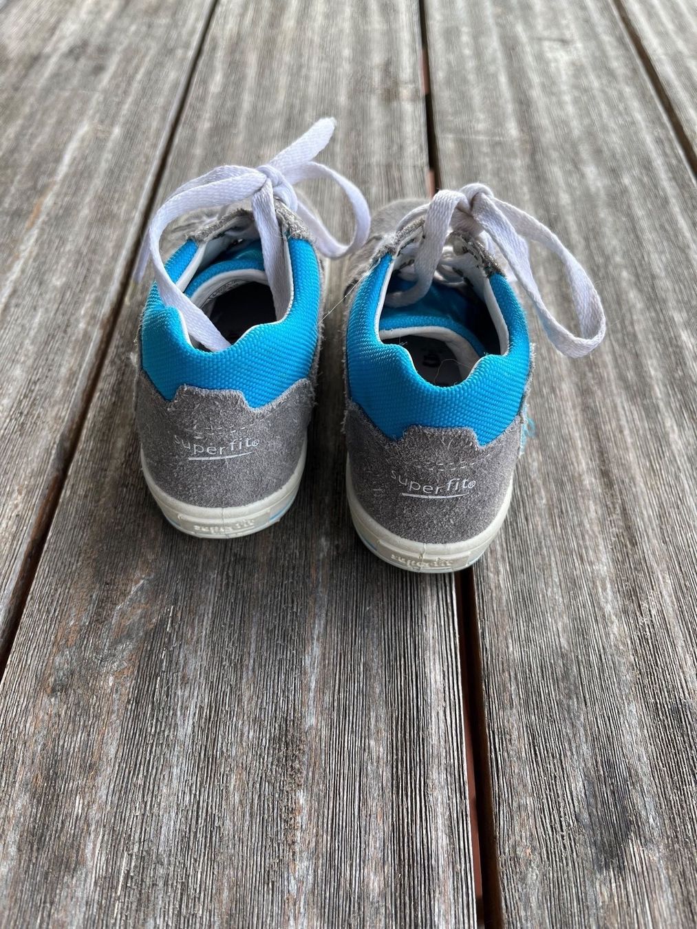 Superfit Schuhe für Jungen: Superfit Sneaker Leder grau – Gebraucht aus Buckten von S.Bachmann83 3