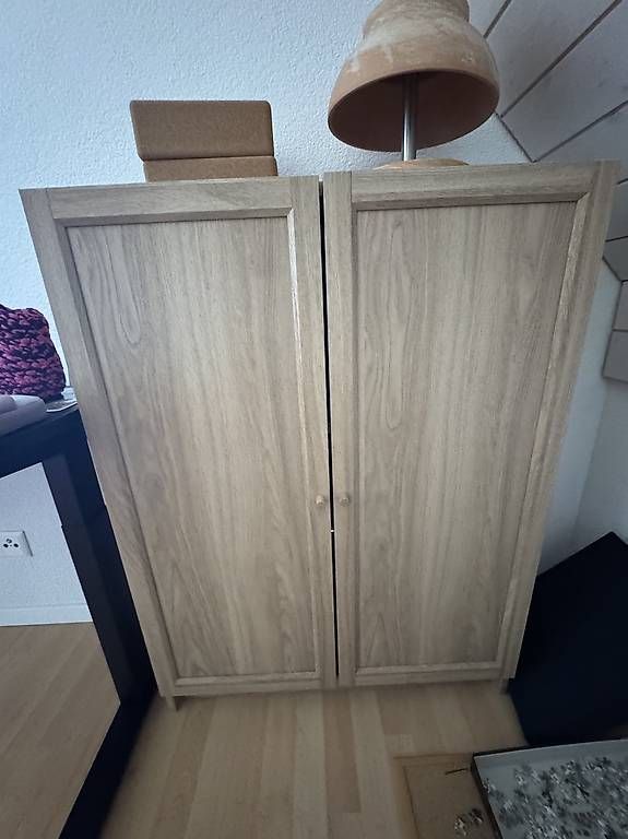 Scaffali: BILLY Regal/Kommode , Eichenachbildung, 80x28x106 cm – Usato da Schänis venduto da tat_ngw8