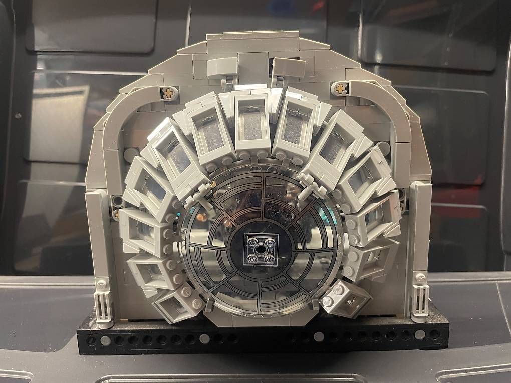 Lego Star Wars Emporer's Throne Room 75352 Diorama (Gebraucht) in Port ...