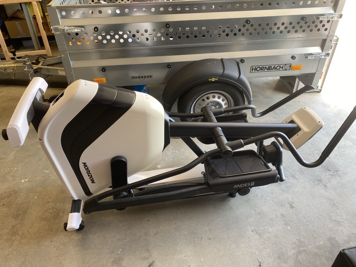 Hometrainer: Horizon Andes 5 Elliptical - Excellent condition! – Usato da Prangins venduto da melodeonman 1