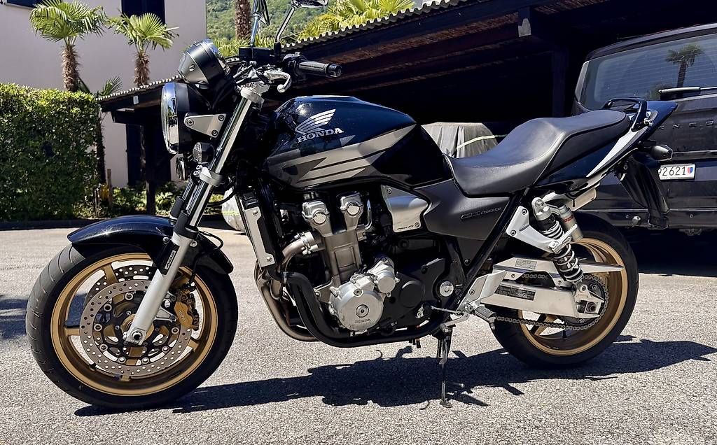 Strasse: HONDA CB 1300A – Gebraucht aus Bioggio von piazza2620