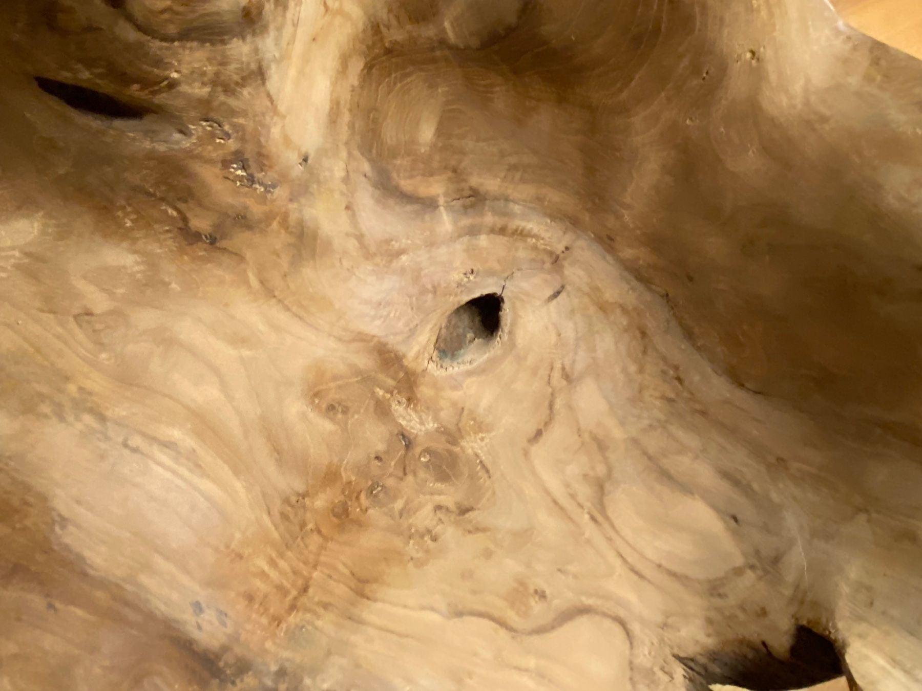 Tutte le decorazioni: Sehr schöne Deko- oder Obstschale aus Holz massiv – Usato da Eschenbach LU venduto da beer05 2