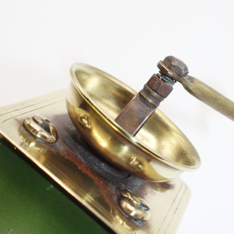 Elettrodomestici da cucina: Pfeffermühle antik - Messing - emailliert – Usato da Weggis venduto da Mylemontree 7