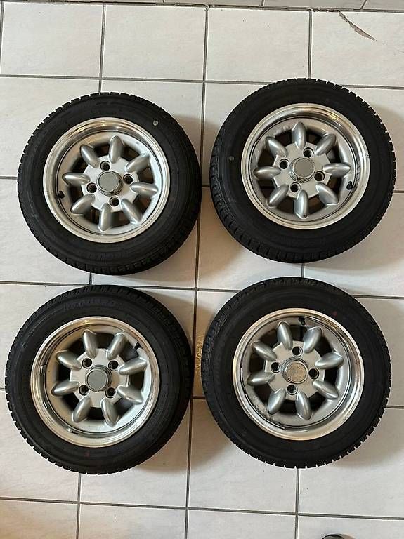 Pneumatici & Ruote complete: 4 roues pour l'hiver, Mini 1999 – Usato da Vevey venduto da isa_662p