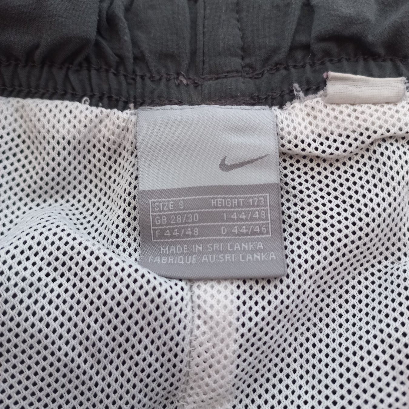 Nike Pantaloni: Vintage Nike Trackpant (S) – Usato da Chamoson venduto da Sapoloshop 3