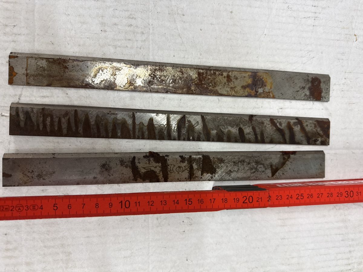 Industria del legno: 3 Hobelmesser – Usato da Meienberg venduto da sony252