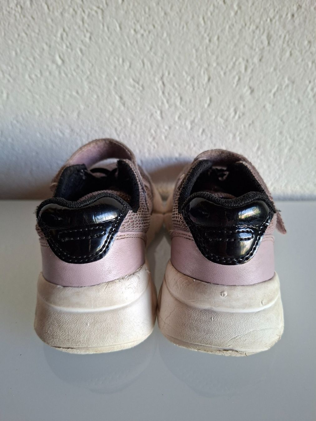 Geox Scarpe per ragazze: Geox Kinder Turnschuhe Grösse 27 – Usato da Erlinsbach venduto da pfunky 3
