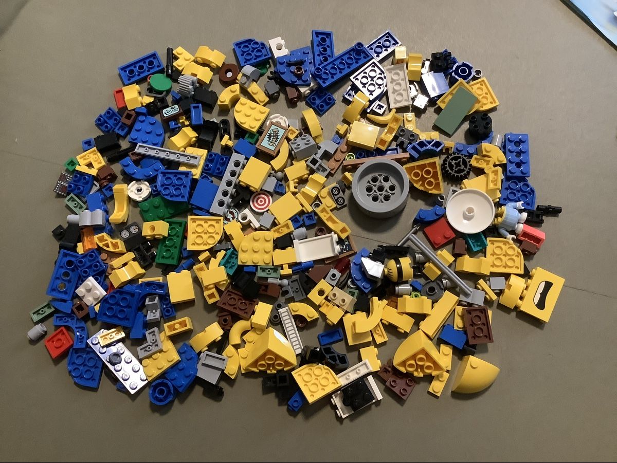 Lego Giocattoli: Minions Figuren Bauset mit Versteck – Usato da Zürich venduto da Valihusky 1