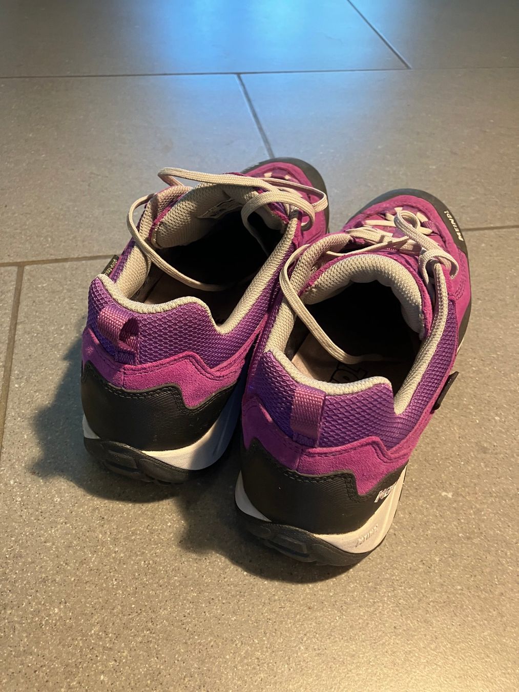 Meindl Herrenschuhe: Wanderschuhe Meindl Gore-Tex violett Grösse UK 7 – Neu (gemäss Beschreibung) aus Winznau von gugi2009 4