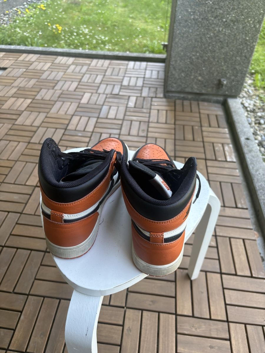 Jordan Scarpe da uomo: AIR JORDAN 1 RETRO HIGH OG "SHATTERED BACKBOARD" – Usato da Zürich venduto da ACEY 2