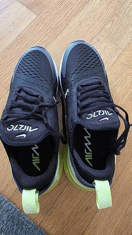 Nike Scarpe da uomo: Nike air 270 – Usato da Hohenrain venduto da JUSTY79