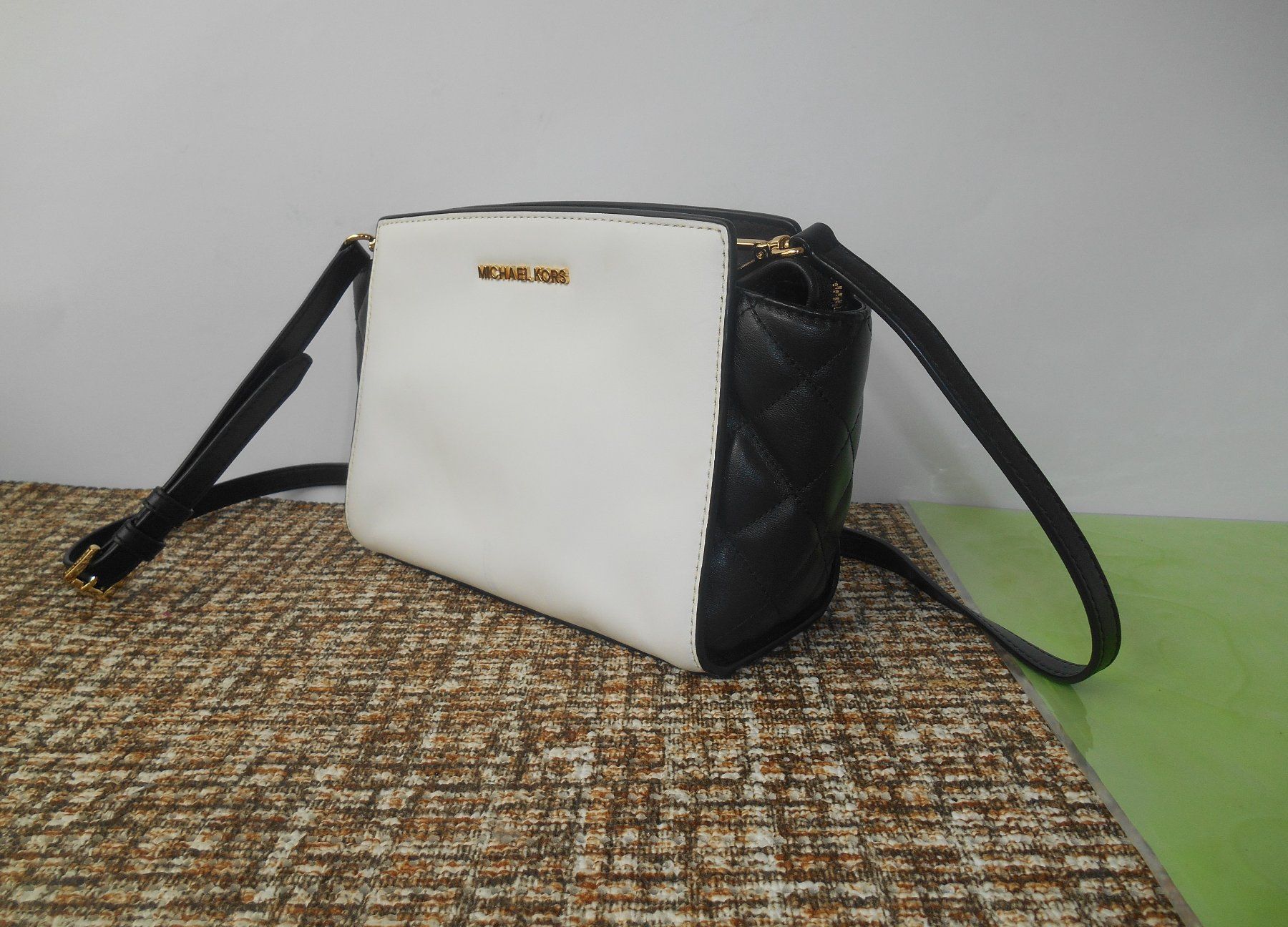 Michael Kors Borse da donna: Michael Kors Leder Umhängetasche – Usato da Basel venduto da Birs868 3