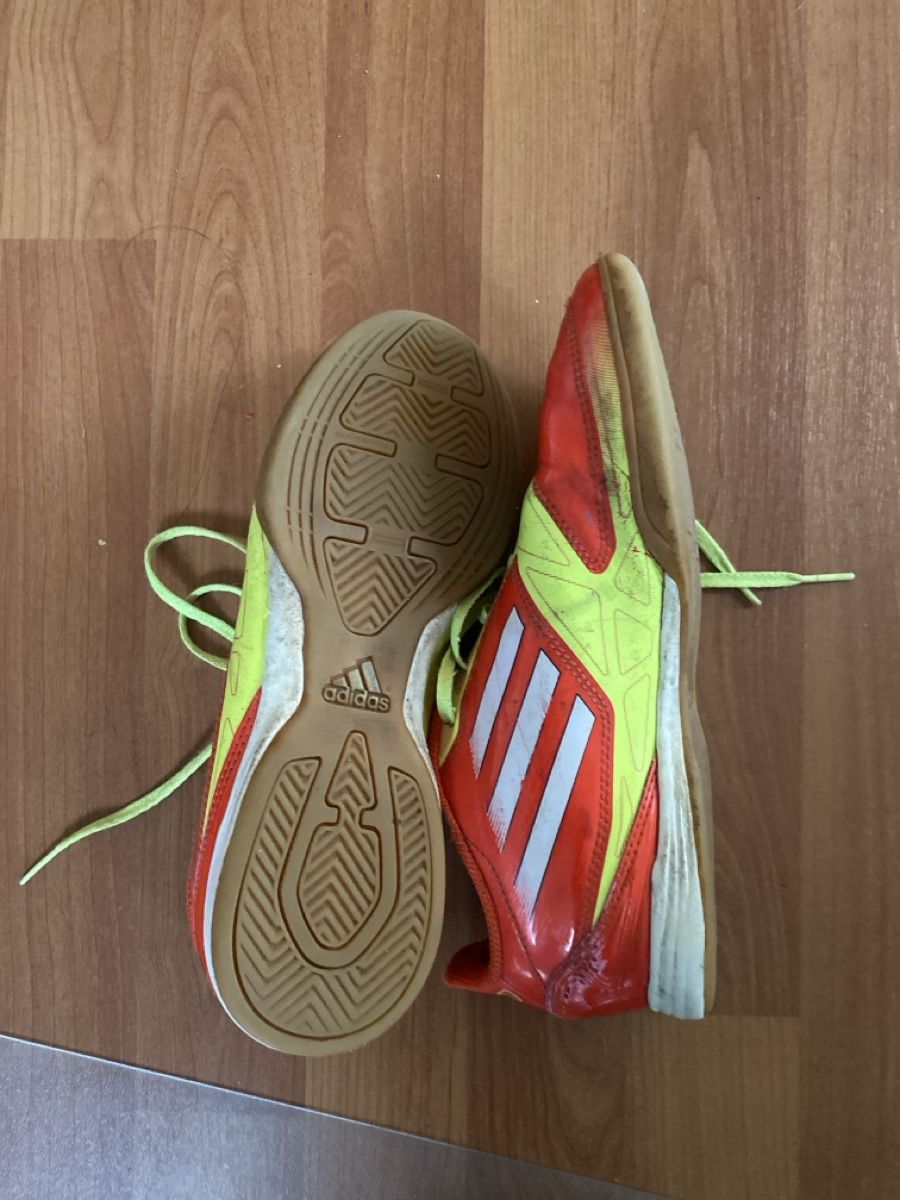 Adidas Herrenschuhe: Turnschuhe 38 Adidas – Gebraucht aus Rupperswil von Lukas_meyer 1