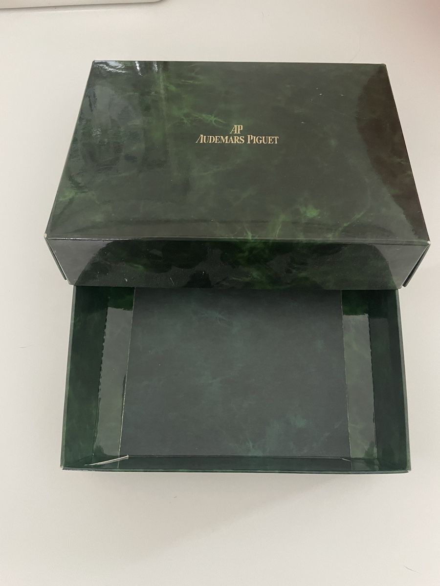 Scatole porta orologi: Boîte Audemars Piguet Authentique - Rangement de Luxe! – Usato da chez-le-bart venduto da Alec01 2