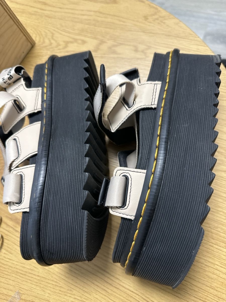 Dr. Martens Scarpe da donna: Dr. Martens En toile taille 37 – Usato da Montreux venduto da Pipo7878 1