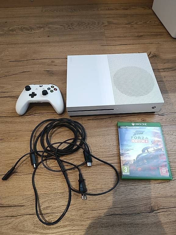 Console: Xbox One S 1TB weiss – Usato da Ennenda venduto da jba_xly8 2