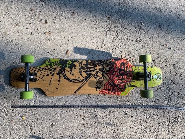 Skateboards: Longboard – Usato da Solothurn venduto da 31051964