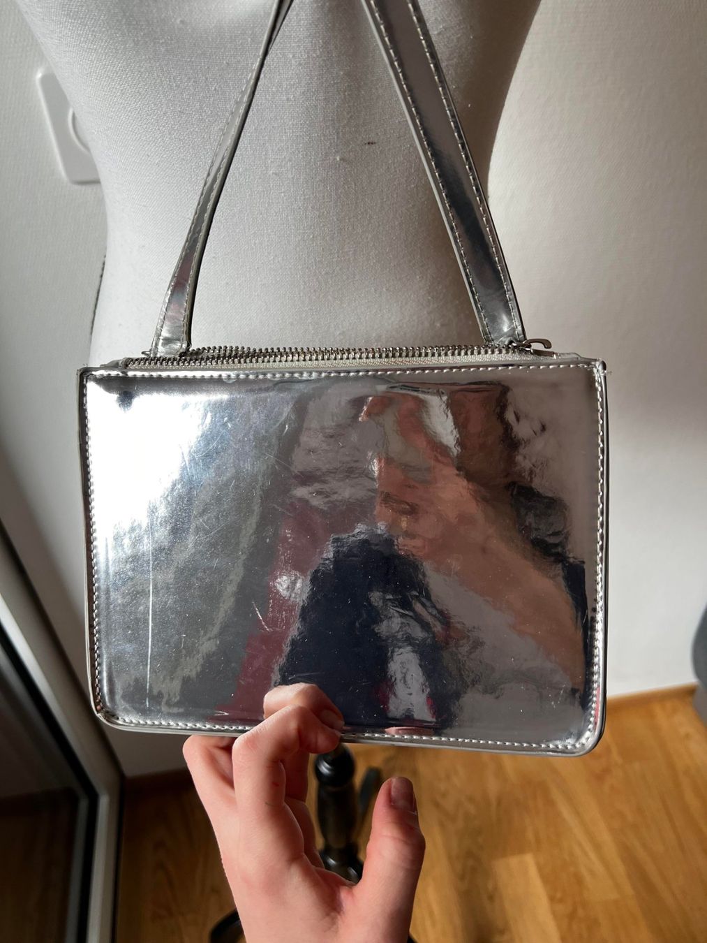 Taschen für Damen: Tasche – Gebraucht aus Riehen von edu_92w7 1