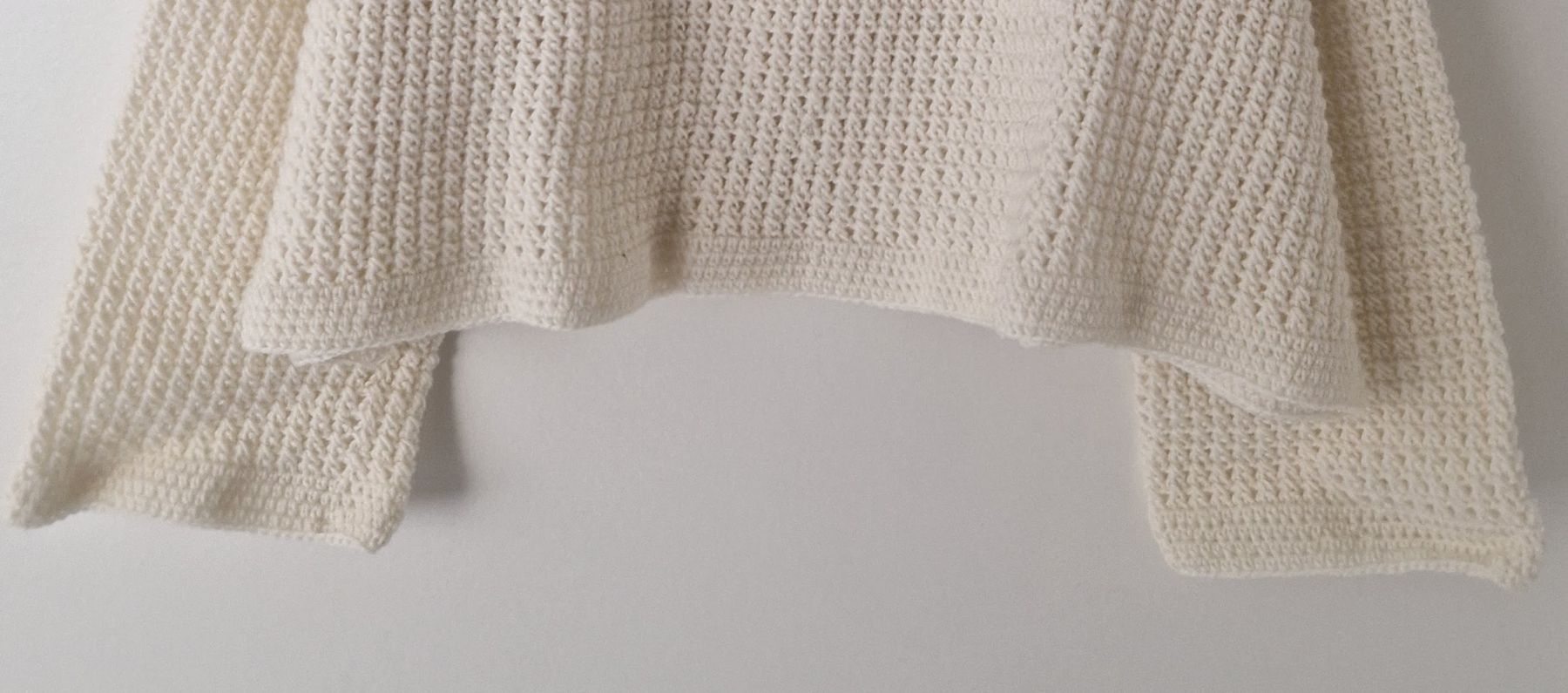 Pulls & Sweat-shirts: PULLOVER OVERSIZE HANDMADE  – Neuf avec emballage d'origine à Camorino par JPHANDMADE1 4