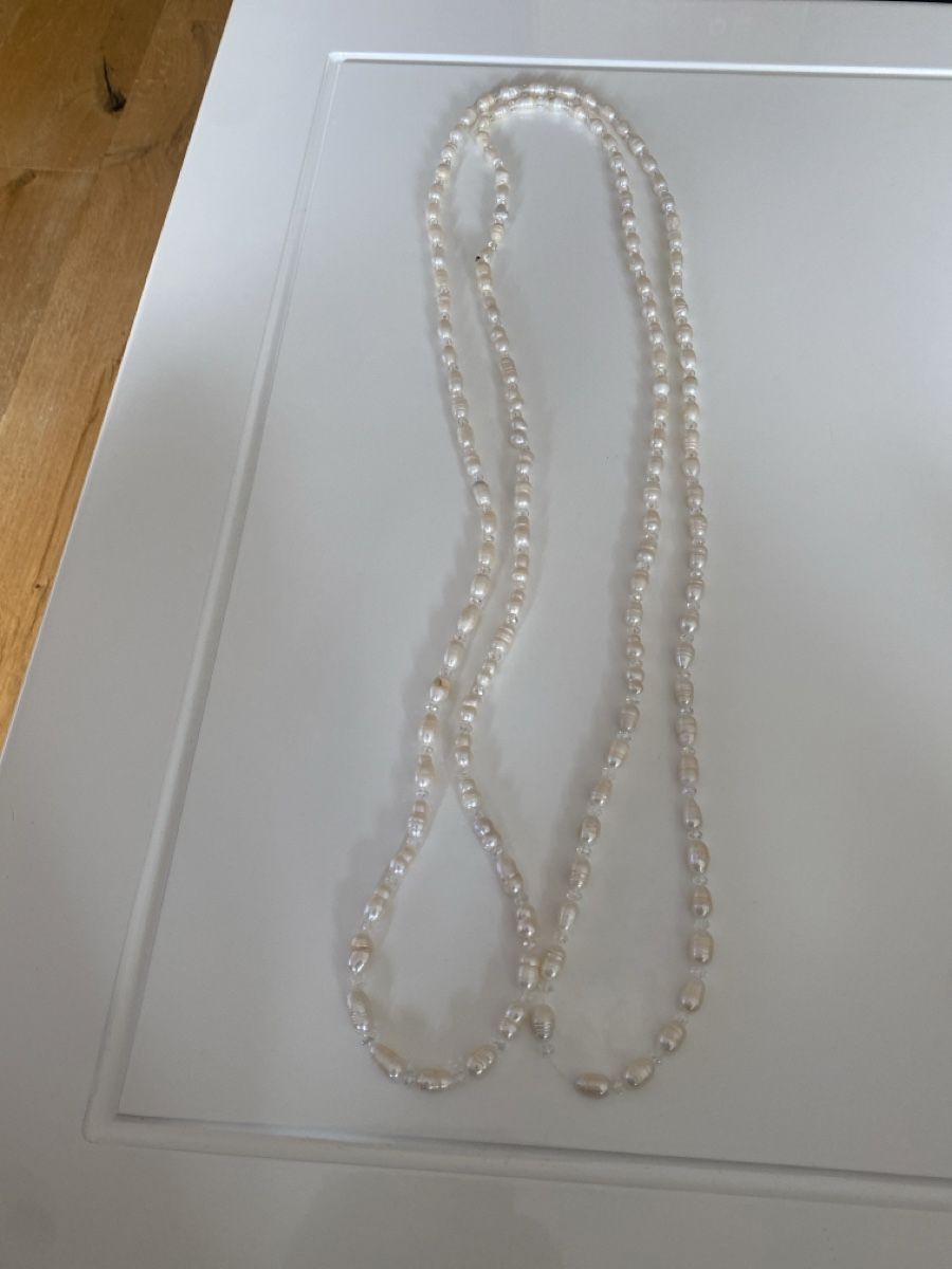 Catenine: Elegante echte Perlenkette mit Strass 4-reihig 240cm – Nuovo (secondo la descrizione) da Läufelfingen venduto da Alles_Garantie