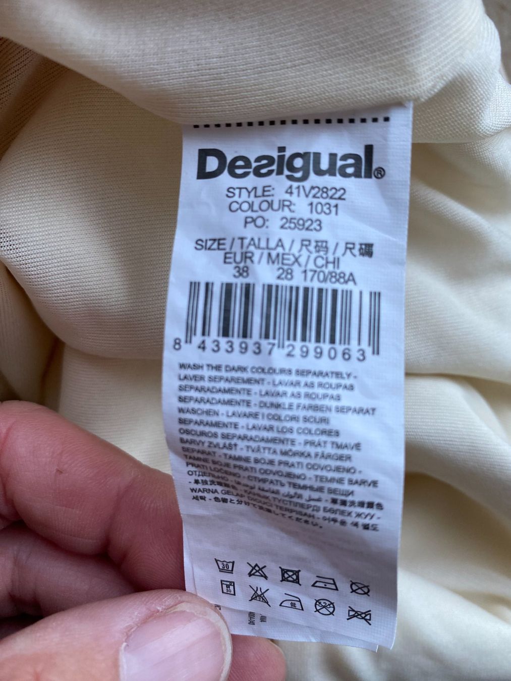 Desigual Vestiti: Original Desigual Kleid in Gr. 38 – Nuovo (secondo la descrizione) da Stetten SH venduto da bijoux18 6
