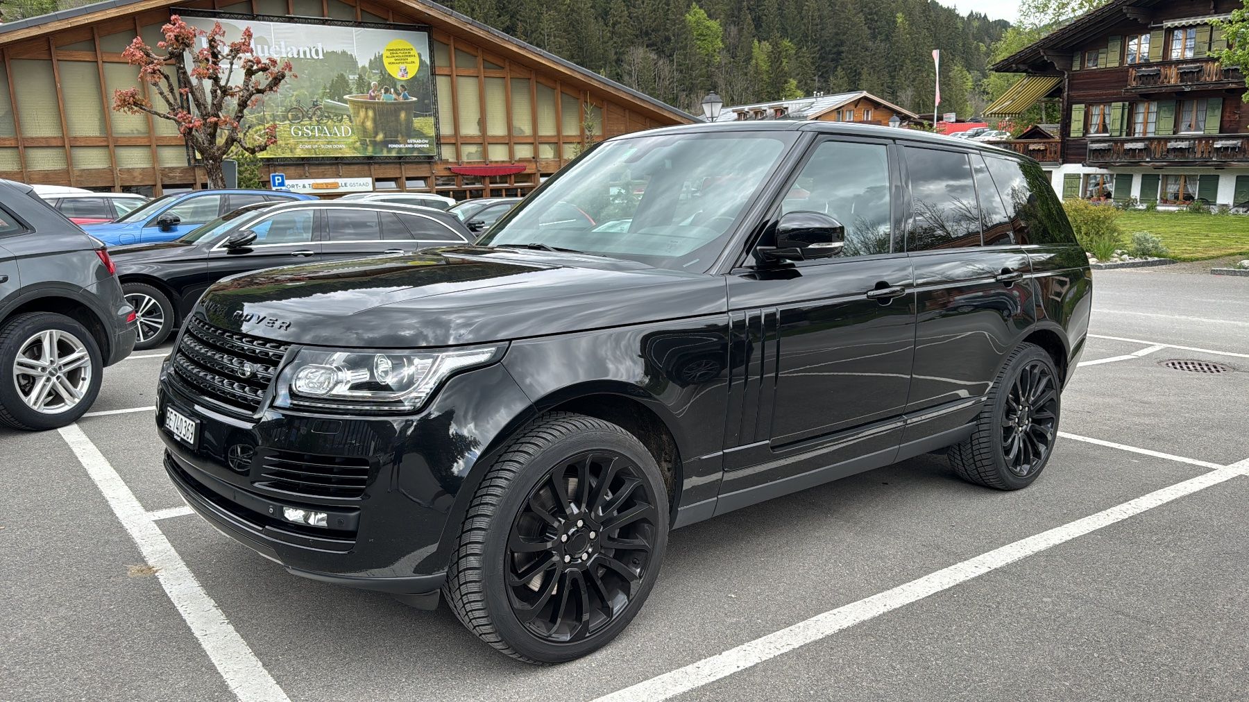Land Rover Automobili: Range Rover 5.0L V8 Supercharged – Usato da Gsteig b. Gstaad venduto da Auctionly