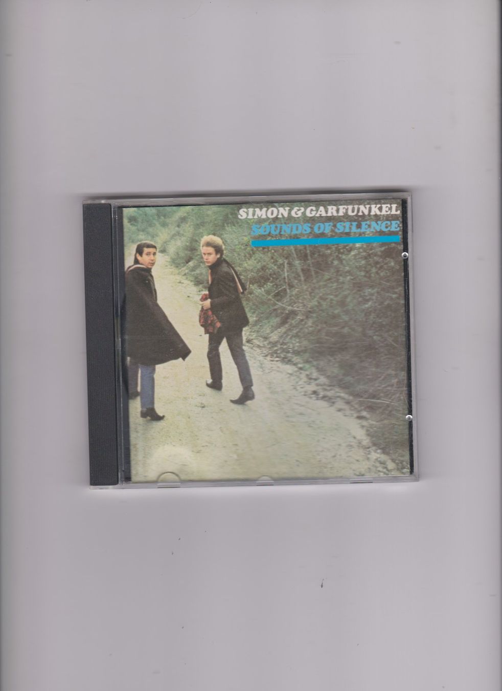 CD: CD SIMON & GARFUNKEL SOUNDS OF SILENCE – Usato da Bex venduto da Canouille