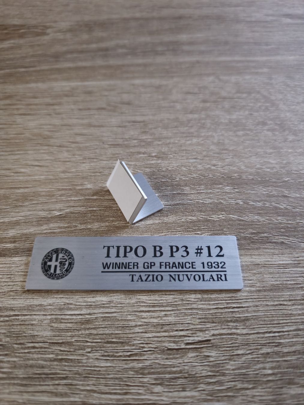 Alfa Romeo Placchette & Badge: Platte Alfa Romeo P3 – Nuovo e nell'imballaggio originale da Bellikon venduto da Kekko11