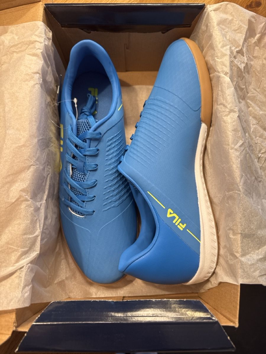 Fila Herrenschuhe: Fila Hallenturnschuhe Grösse 44 / Neu – Neu und originalverpackt aus Knonau von Dodo137
