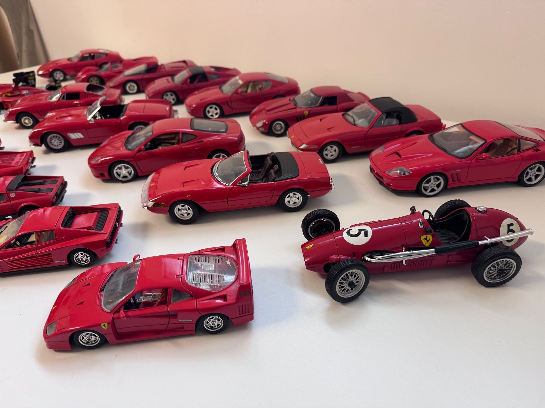 Bburago Modellautos: Burago Ferrari Sammlung – Gebraucht aus Fahrwangen von Hotroad61 4