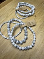 Perlenarmbänder Naturstein 6 Stk weiss schwarz marmoriertNEU