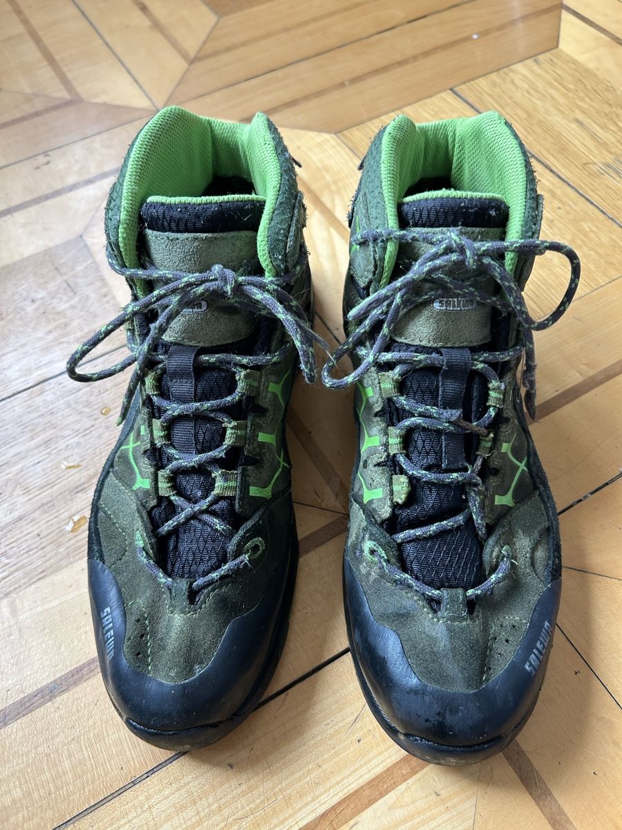 Salewa Scarpe da uomo: Salewa leichte Gore-Tex Wanderschuhe Gr. 40 – Usato da Basel venduto da isa_8h8b