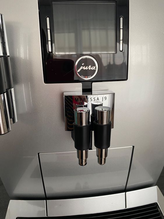 Jura Impressa J9.3 Aroma+ (Gebraucht) in für CHF 230 - nur Abholung auf