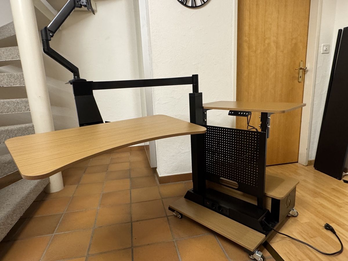 Tische: Ingrem Gaming Tisch – Gebraucht aus Bäretswil von tsc_5r66 1