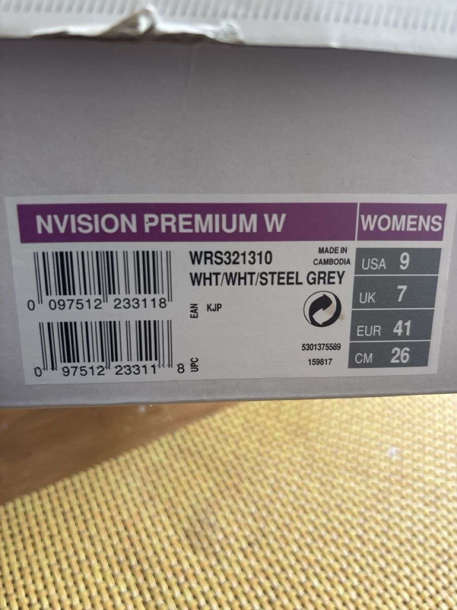 Wilson Scarpe da uomo: Chaussures Wilson Nvision Premium W Taille 41 – Nuovo e nell'imballaggio originale da Val-d'Illiez venduto da Laurent046 4