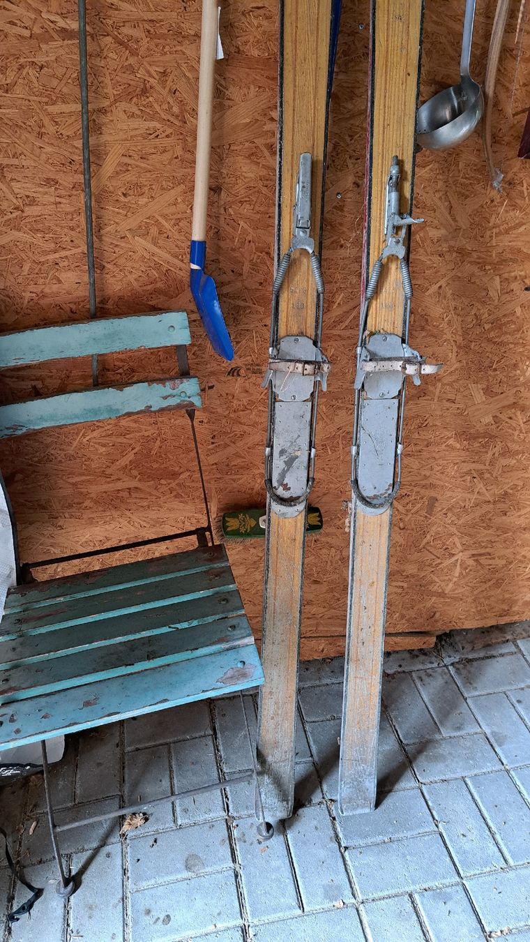 Sedie: amtiker Gartenstuhl klappbar – Usato da Kölliken venduto da Upcycling-by-Mc-TAM 3